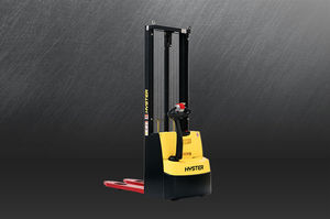 accatastatore per pallet