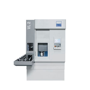 macchina di tornitura CNC