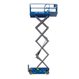 piattaforma elevatrice a forbice mobile 1