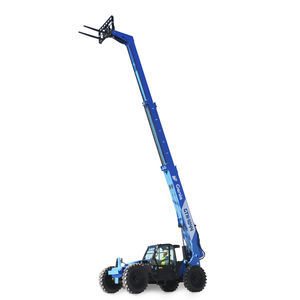 movimentatore telescopico con motore diesel 1