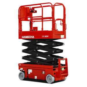 piattaforma elevatrice a forbice semovente