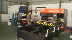 macchina da taglio laser CO2