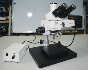 microscopio per analisi 1