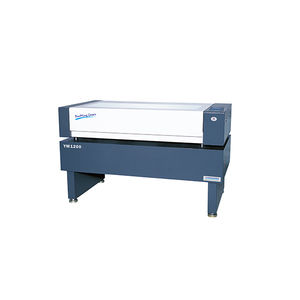 macchina per incisione laser