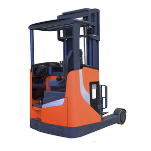 carrello elevatore retrattile elettrico