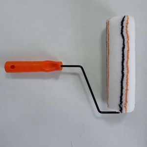 pennello con impugnatura in plastica