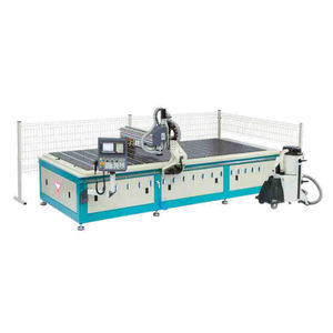 centro di lavoro CNC 3 assi