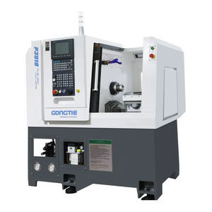 tornio CNC