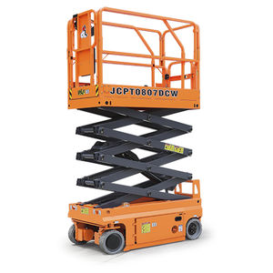 piattaforma elevatrice a forbice semovente