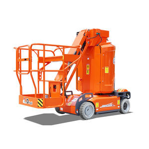 piattaforma a sfilo verticale semovente 1