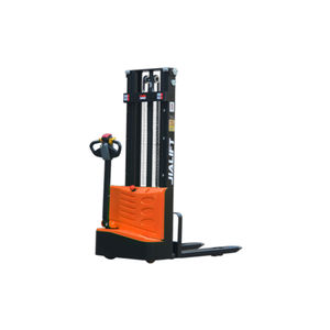 accatastatore elettrico