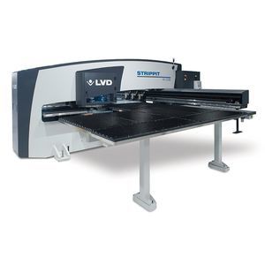 punzonatrice CNC
