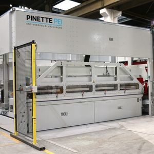 termoformatrice di film plastico