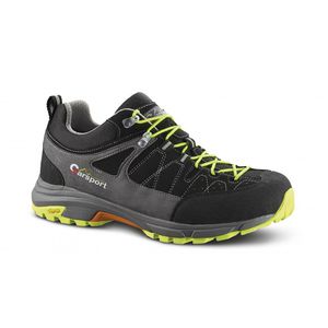 scarpe antinfortunistiche per attività all'aria aperta