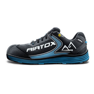 scarpe antinfortunistiche per attività all'aria aperta