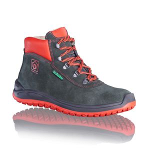scarpa antinfortunistica antiscivolo