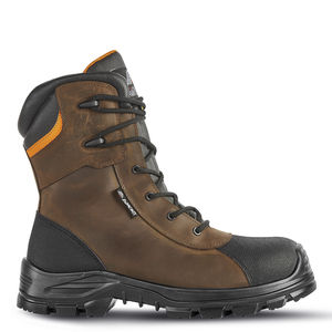scarpe antinfortunistiche per il settore agricolo
