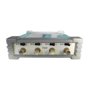 centralina di acquisizione dati benchtop 1