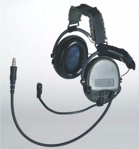 cuffia con microfono con radio 1