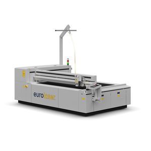 macchina da taglio laser CO2