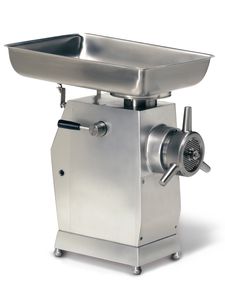tritacarne industriale di carne fresca