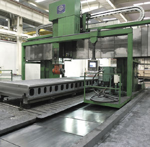 alesatrice-fresatrice CNC