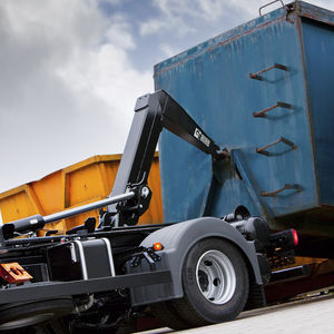 braccio di sollevamento a uncino per camion 1