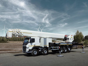 piattaforma telescopica montata su camion