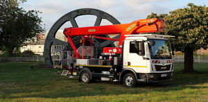 piattaforma telescopica montata su camion 1