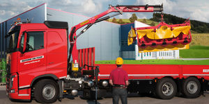 gru montata su camion 1