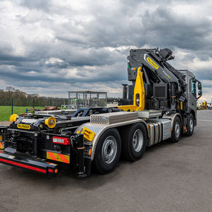 braccio di sollevamento a uncino per camion 1
