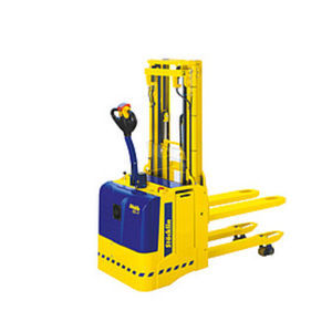 accatastatore elettrico 1