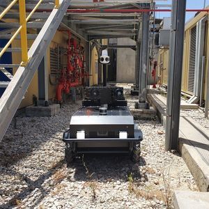 robot di soveglianza autonomo
