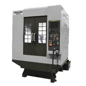 centro di lavoro CNC verticale 1