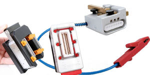 adattatore elettrico di prova