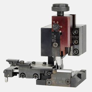 pressa crimpatrice per cavi elettrici