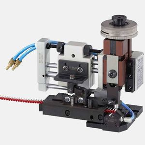 pressa crimpatrice per cavi elettrici
