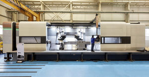 centro di tornitura-fresatura CNC