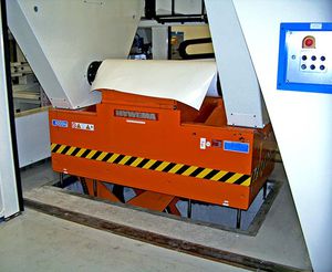piattaforma elevatrice a forbice mobile