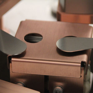 macchina per deposizione per polverizzazione catodica a magnetron