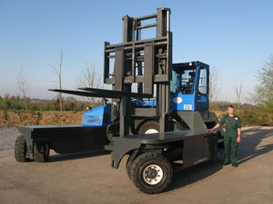 carrello elevatore laterale a GPL