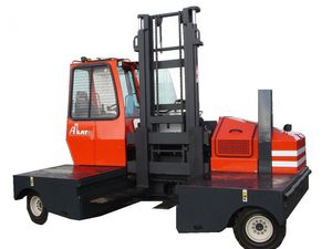 carrello elevatore laterale diesel