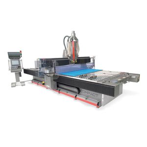 centro di lavoro CNC 3 assi