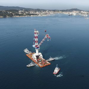 gru a cavalletto per applicazioni marine