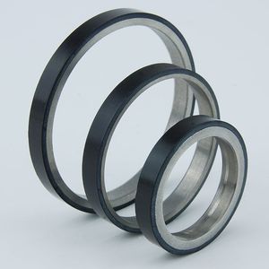 anello di metalli