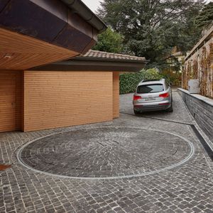 piattaforma di parcheggio girevole