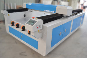 macchina per incisione laser