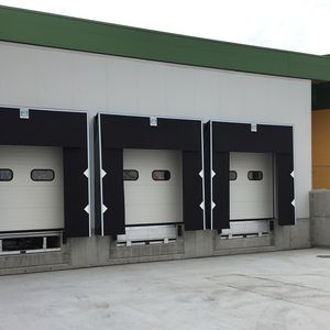 dock shelter retrattile