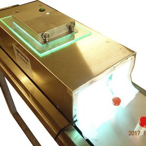 sterilizzatore di processo / ad ultravioletti / a tunnel / per l'industria agroalimentare