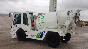 camion betoniera per miniera sotterranea